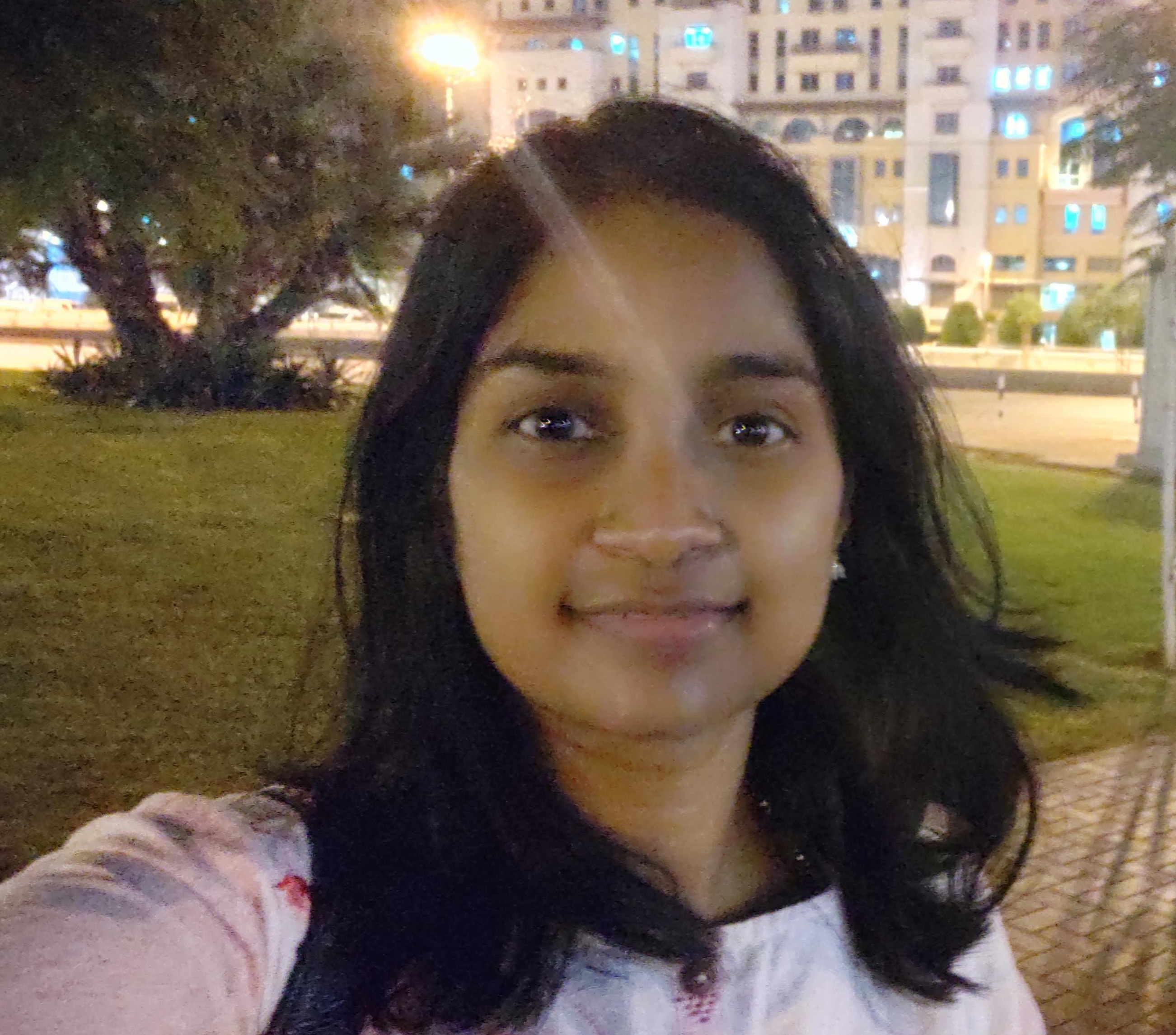 Hemavathi Santhanam headshot